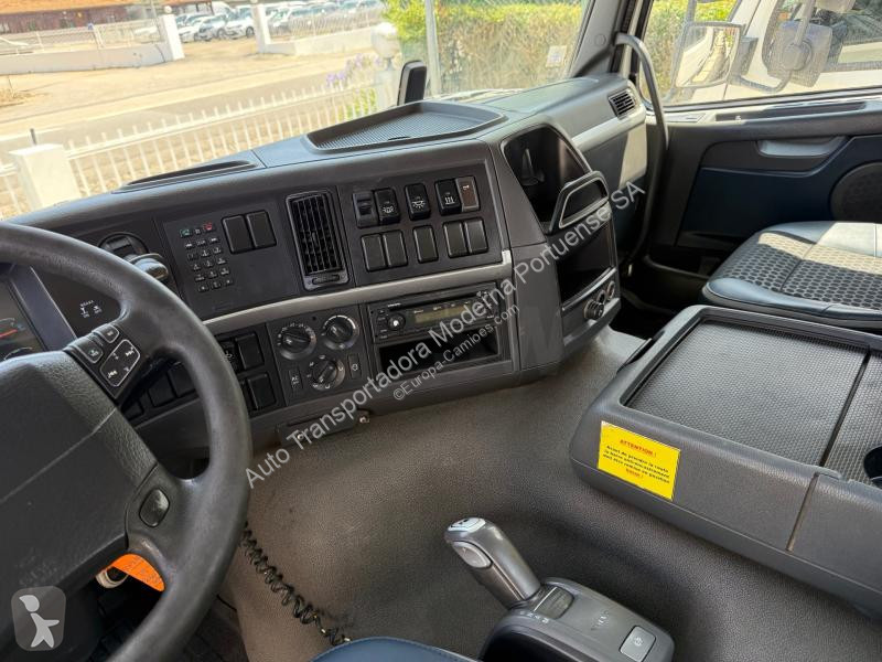 Kamion Volvo 450
