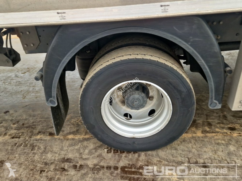 Camion Renault D210