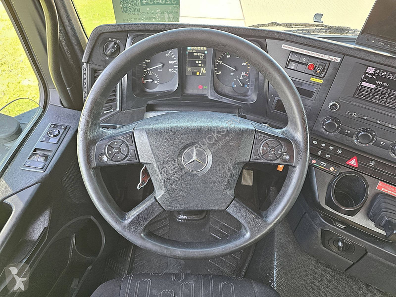 Kamion Mercedes AROCS 3 HIABX-Hipro 232ES-5