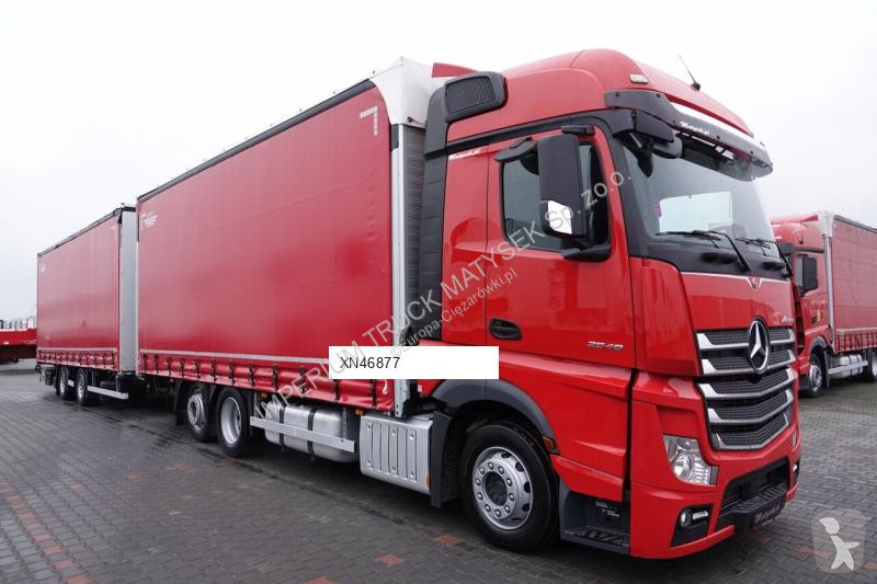 Kamion s návěsem  Camion rideaux coulissants +...