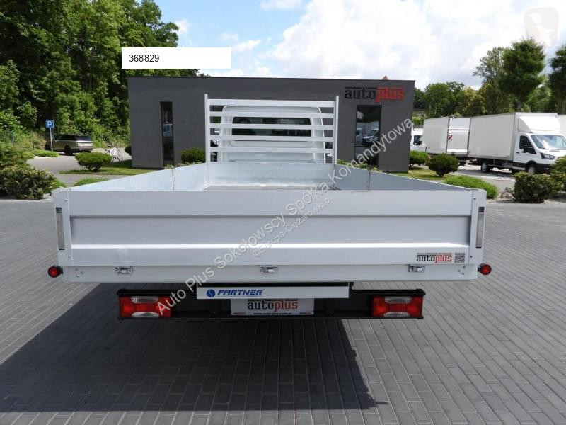 Autoutilitară Iveco DAILY 35S16 SKRZYNIA 10...