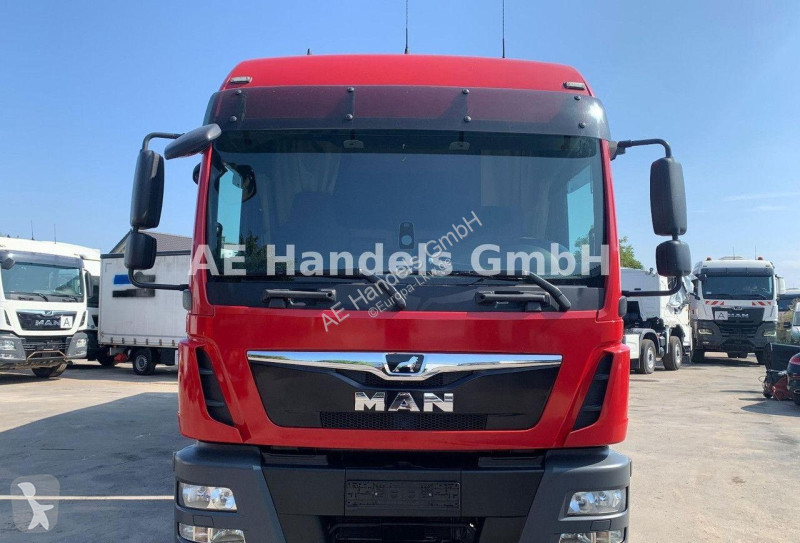 Lastbil MAN TGL 8.220