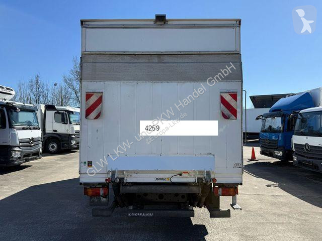 Lastbil MAN TGL 8.180