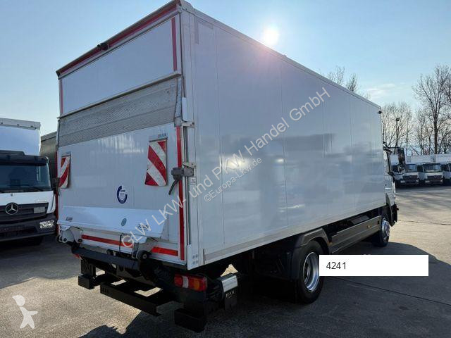 Camion Mercedes ATEGO L Koffer 6,1 m LBW BÄR...