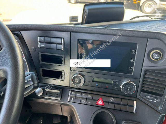 Kamion Mercedes ACTROS 1833 L Pritsche 7,45 m...