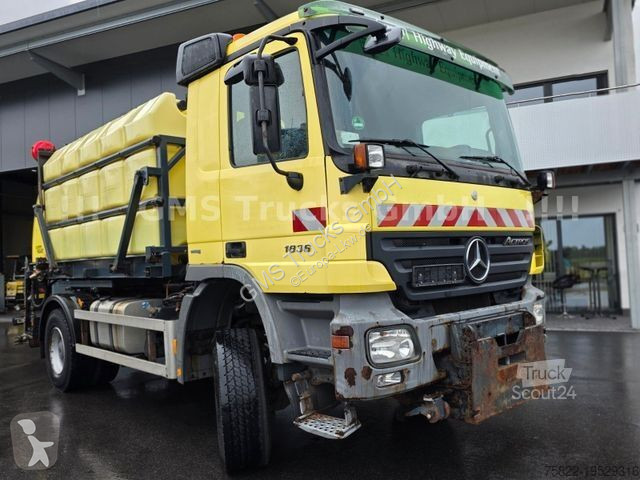 Camión Mercedes 1836 / 4X4 ALLRAD / 3 Pedal /...
