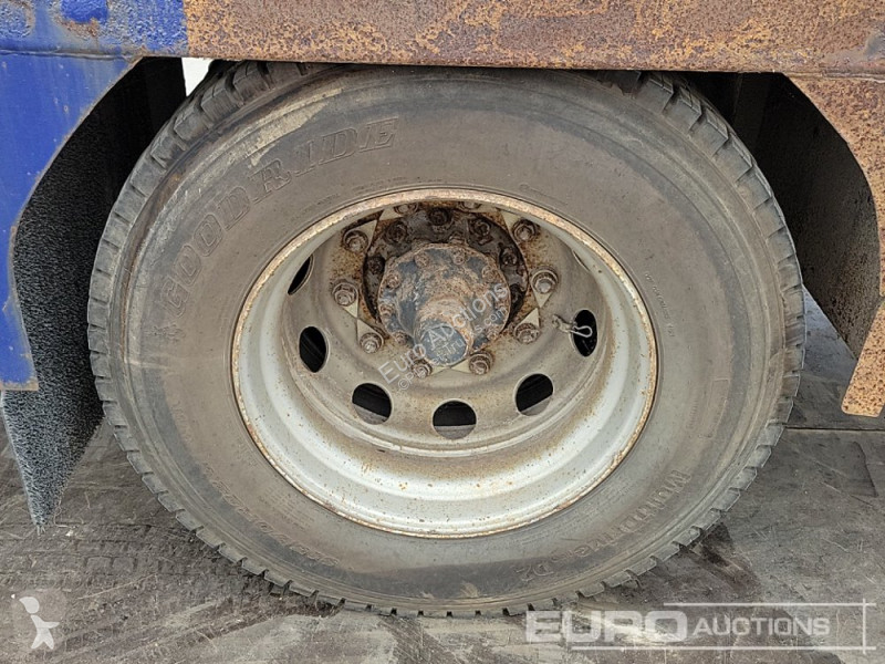 Camion  P230