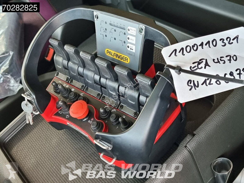 Camion Volvo 500 8X4 NEW! Palfinger PK33002...