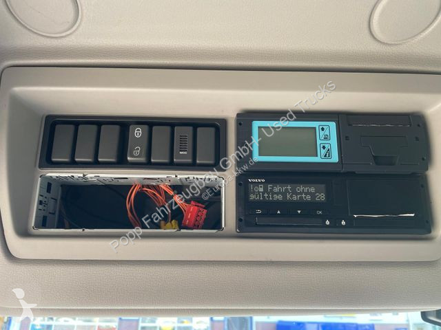 Kamion Volvo 280 4x2 Lamberet...