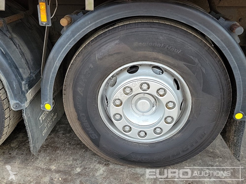 Vrachtwagen  CF75.310