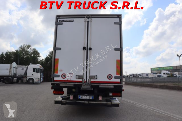 Camion Mercedes ACTROS