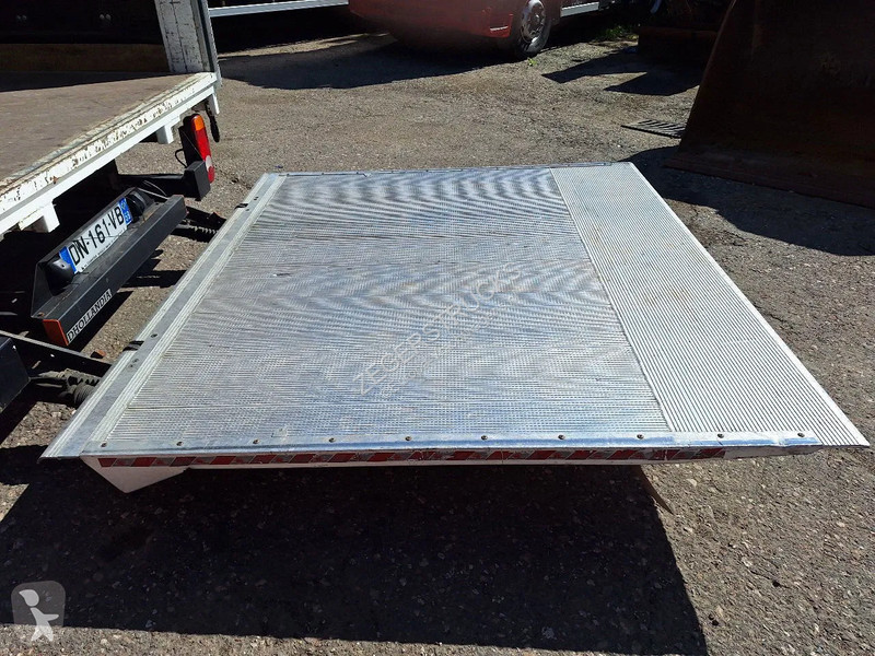 Kamion Renault dci165 revisie motor