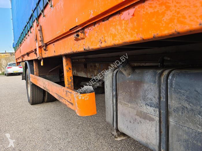 Camion Nissan 210 / Manual / full steel...