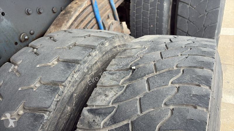 Camión Mercedes actros (6X6 / BOITE MANUELLE...