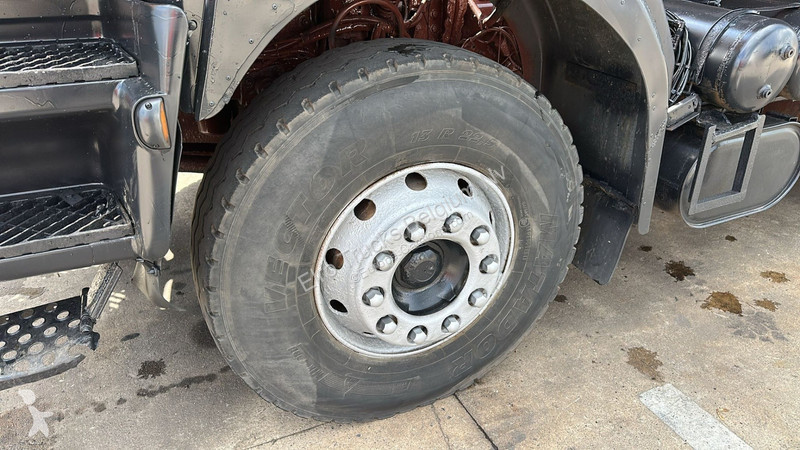 Camion Renault 385 (POMPE MANUELLE / MANUAL...