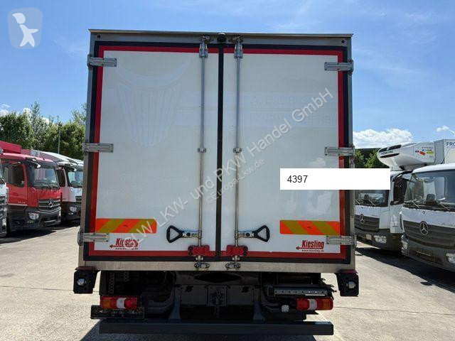 Kamion Mercedes ATEGO 818 L FLEISCH-Kühlkoffer...