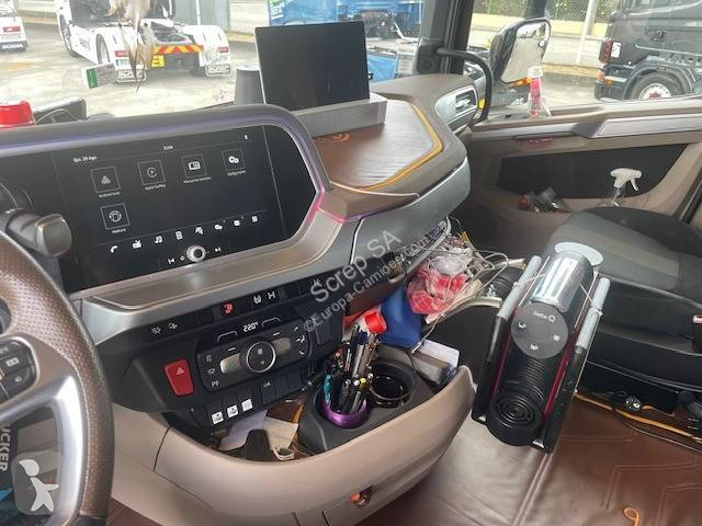 Camion remorque DAF