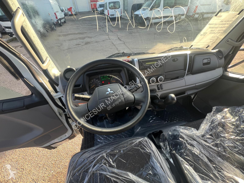 Camion Mitsubishi Fuso  3S13