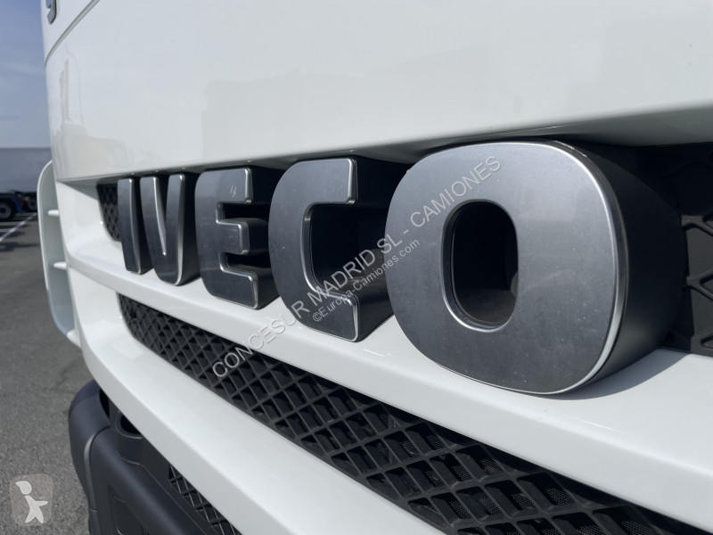 Camion Iveco  + Grua