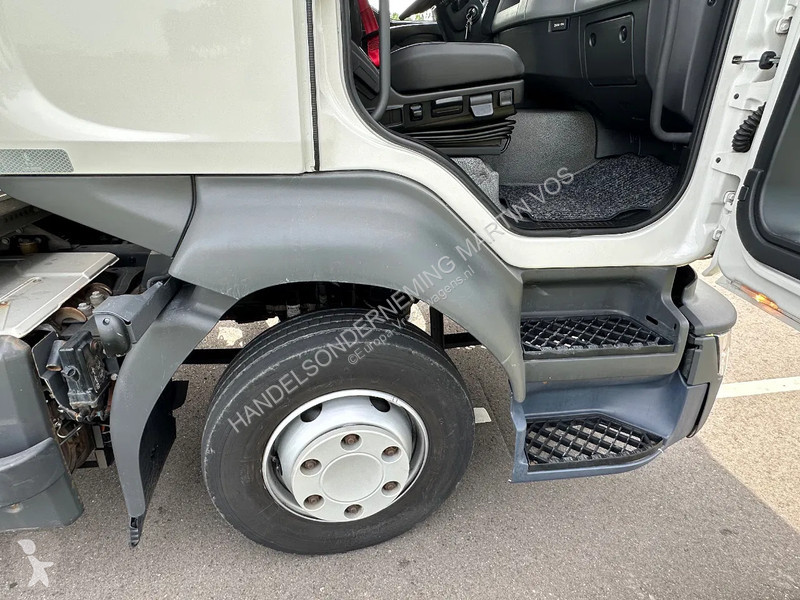 Kamion Renault D240.12. EURO6. 11-2021.