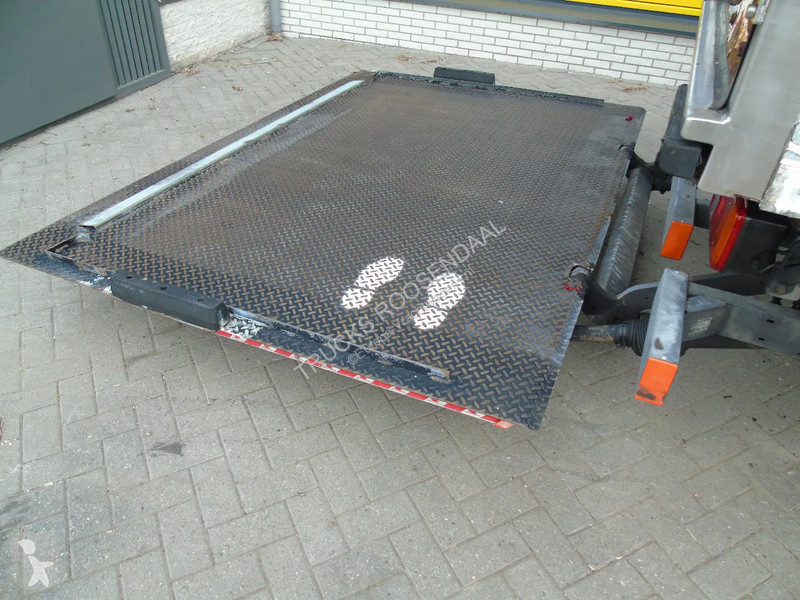 Kamion MAN 12.250 + EURO 6 + LIFT