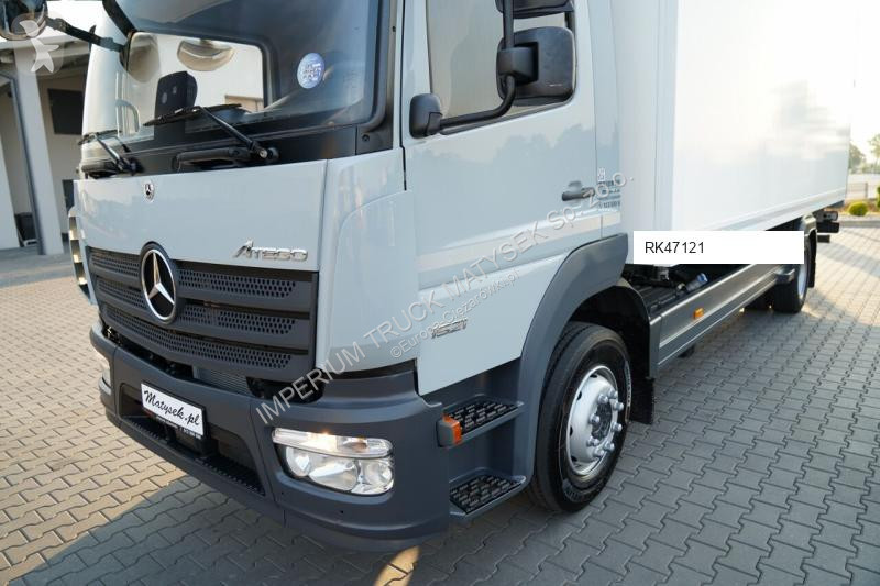 Camion Mercedes ATEGO 1521 / IZOTERMA /...