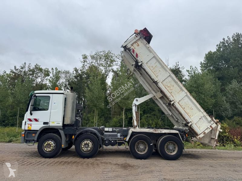 Camion Mercedes 3241