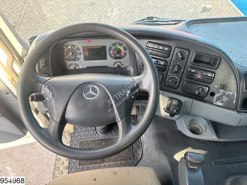 Kamion Mercedes 3236 8x4, EURO 3, SCHWING, Leaf...