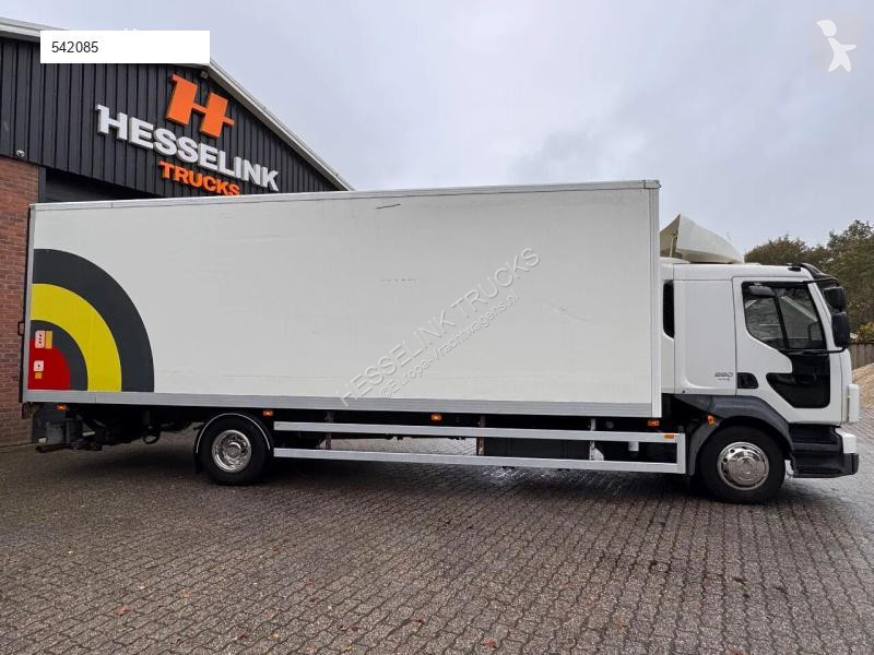 Camion Volvo FL 280 7.8M Side doors/Seitentüren...