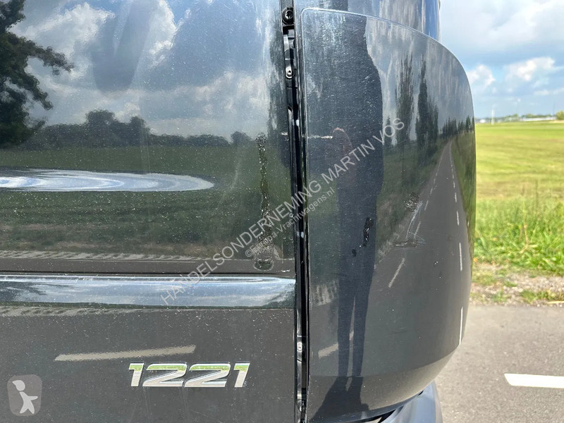 Vrachtwagen Mercedes 1221  1221L EURO6. 2021