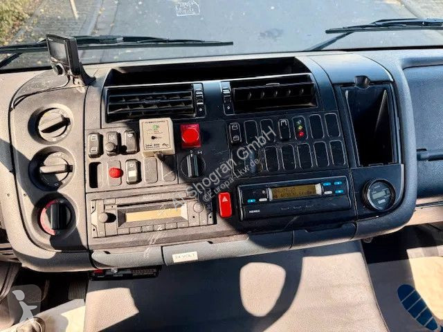 Lastbil Mercedes 1323/Falck SCHMIDT...