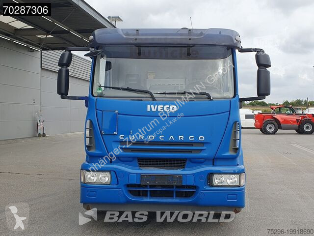 Camion Iveco 180E250 4X2 18tonner MKG-HLK66 Crane