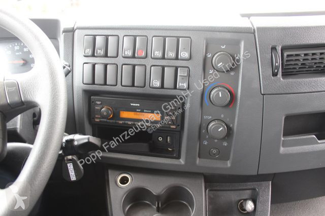 Kamion Volvo 280...