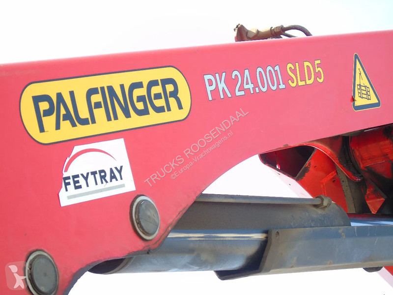 Vrachtwagen Volvo 420 + 8x4 + PALFINGER 24.001...