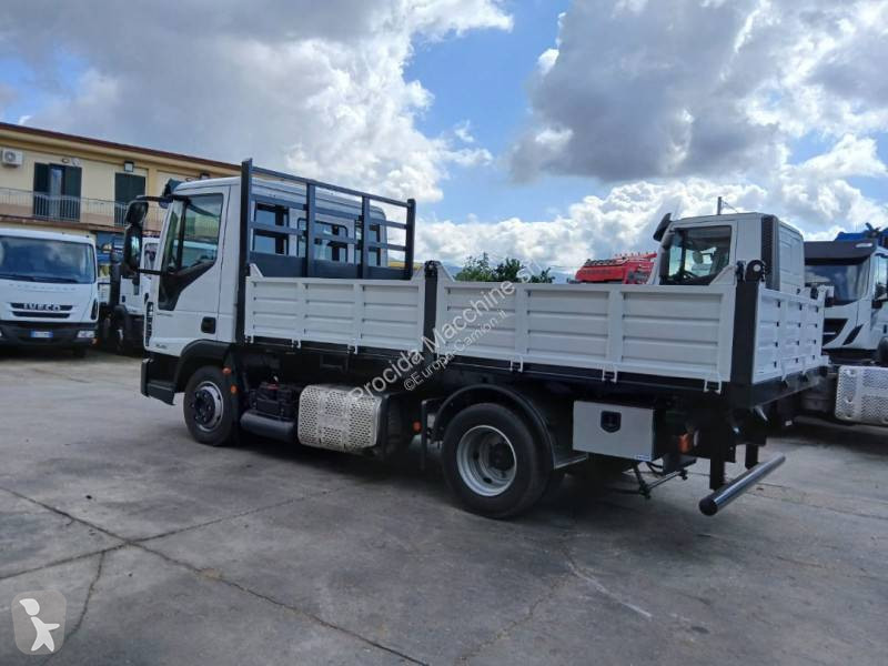 شاحنة Iveco