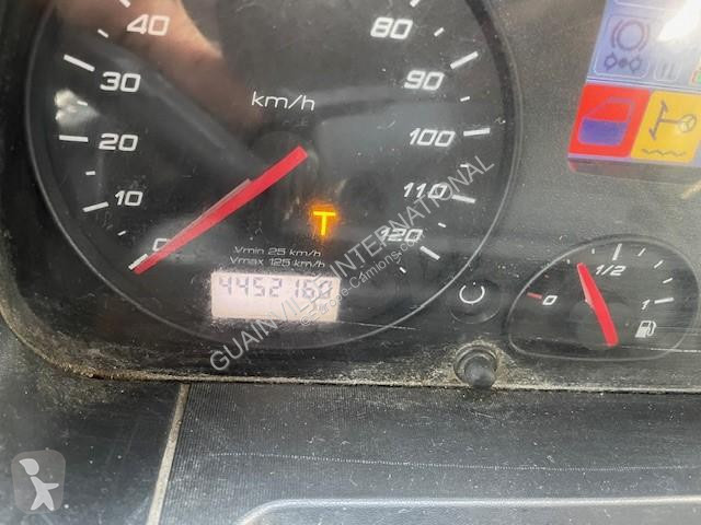شاحنة Iveco