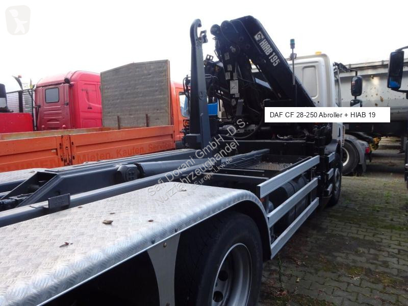 شاحنة DAF 28-250 CF Abroller + HIA B195-3 Kran