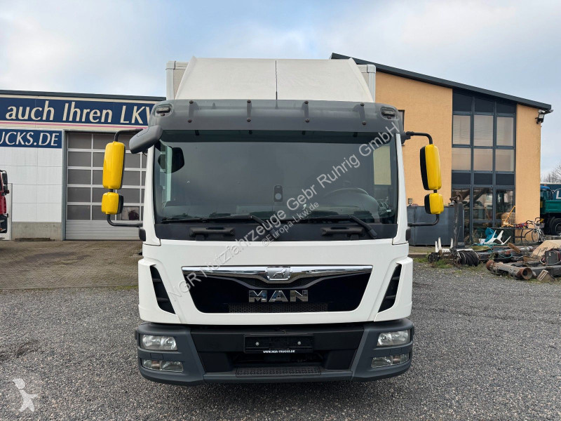 شاحنة MAN 12.250 4X2 Koffer LBW Klima...