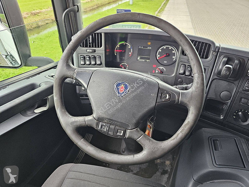 شاحنة Scania P320 6X2*4 AMBERET IFT
