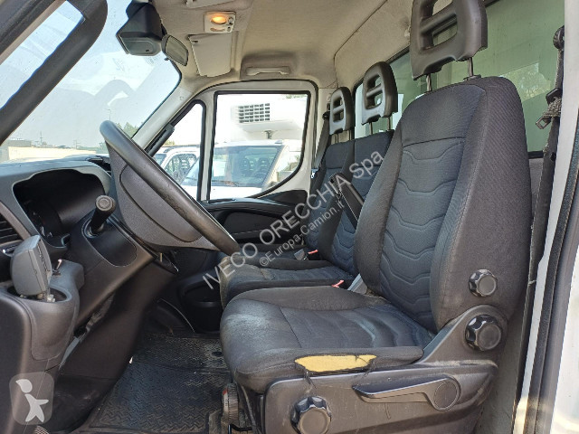 Camion Iveco DAILY 70C18/P
