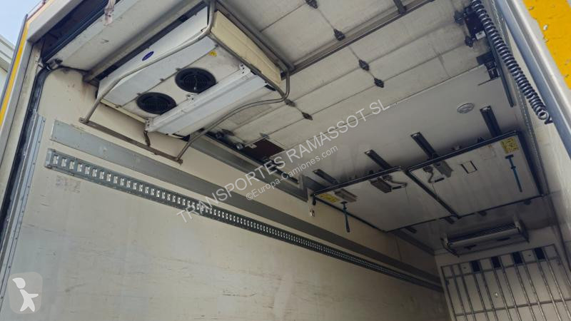 شاحنة Renault  D WIDE (LOA Location avec Option...