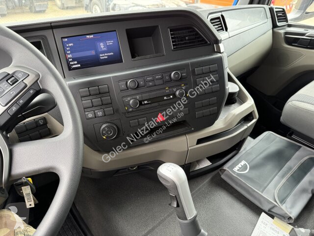 شاحنة MAN TGS 26.400 6x6 BB Abrollkipper HIAB...