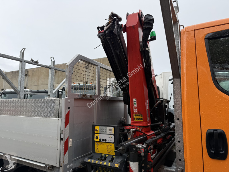 شاحنة Iveco 55S18W 4X4 Palfinger PK 7.501