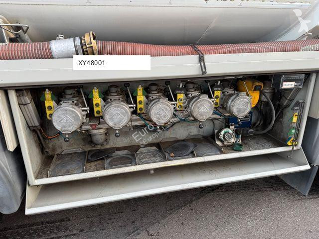 شاحنة  MAN TGS 35.480 8x2*6 Euro 6 23.000 l ADR...