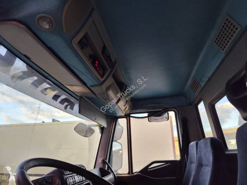 شاحنة Iveco