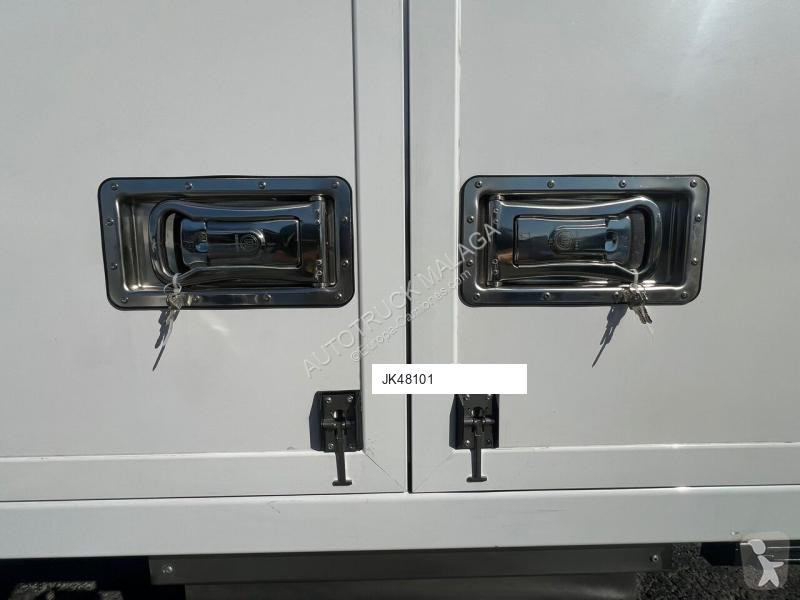 شاحنة Iveco 72C18 PAQUETERO