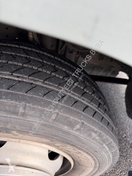 شاحنة Mercedes Atego Atego 816 4 x 2