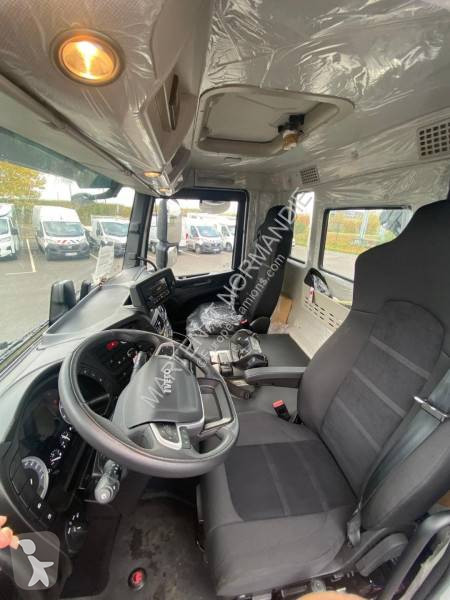 شاحنة Iveco