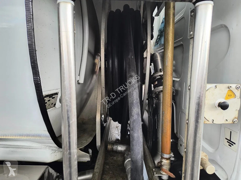 شاحنة Renault 270 DXI - 11000L FUEL / CARBURANT...