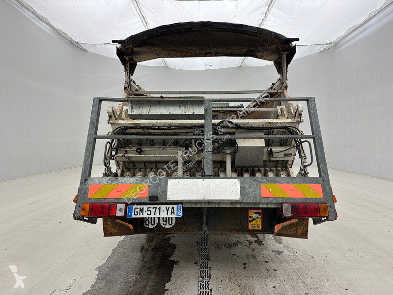شاحنة Renault 370